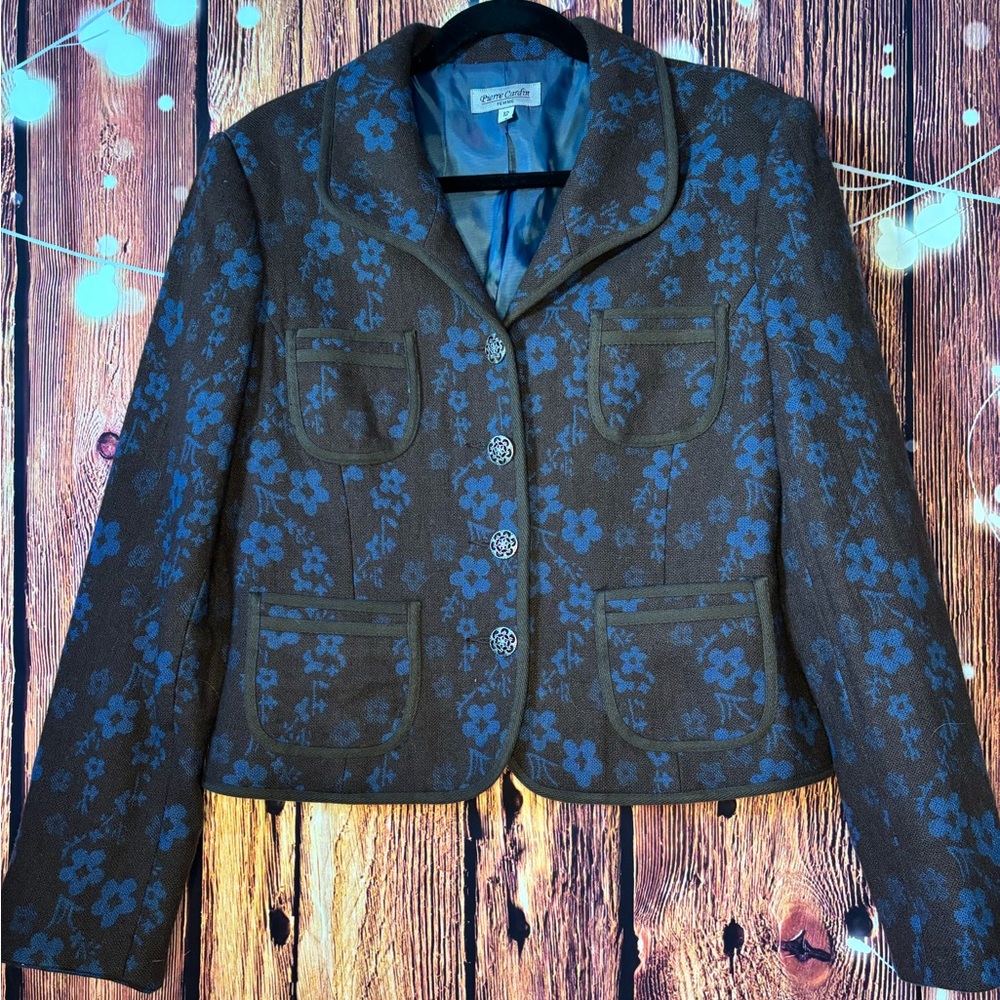 Pierre Cardin Gorgeous Vintage Brown and Blue Wool Blend Floral Blazer